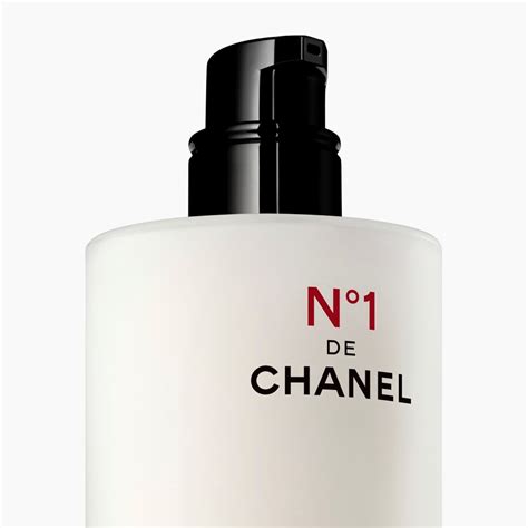 chanel revitalizing essence lotion